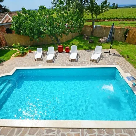 Villa Lanima With Private Pool And Sea View *